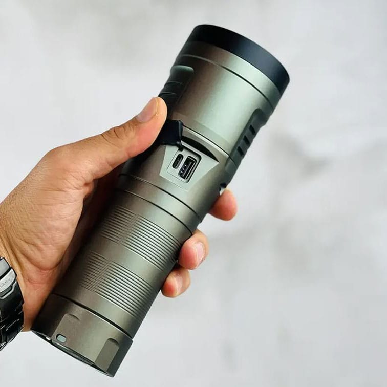 چراغ قوه زینگارو مدل F95 با قابلیت پاوربانک